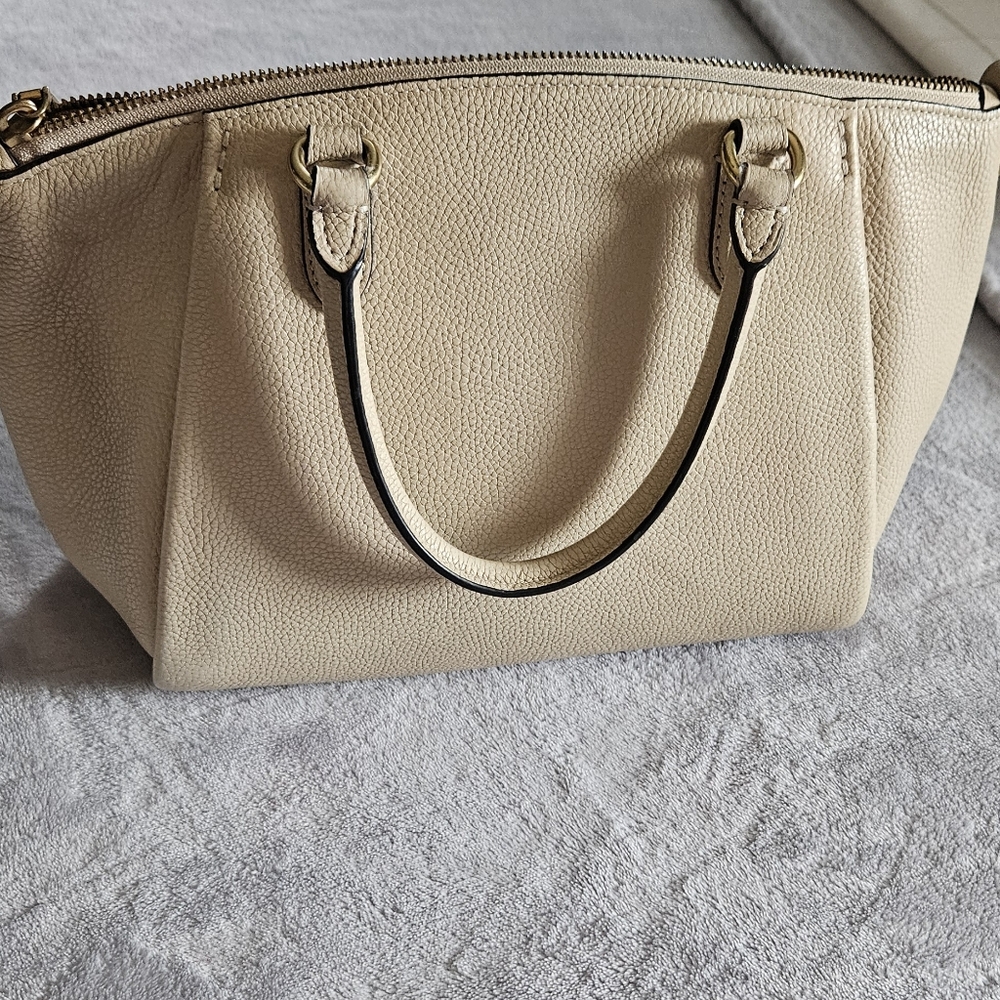 Coach Purse - Picture 11 of 11